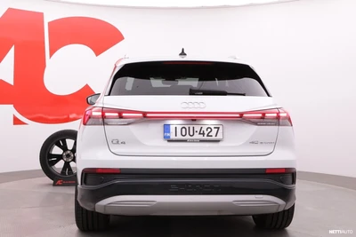 Audi Q4 e-tron 40 e-tron 2021, photo 5/35
