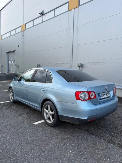 Volkswagen Jetta 2007, photo 5/8