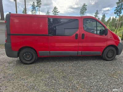 Nissan Primastar 2005, photo 4/13