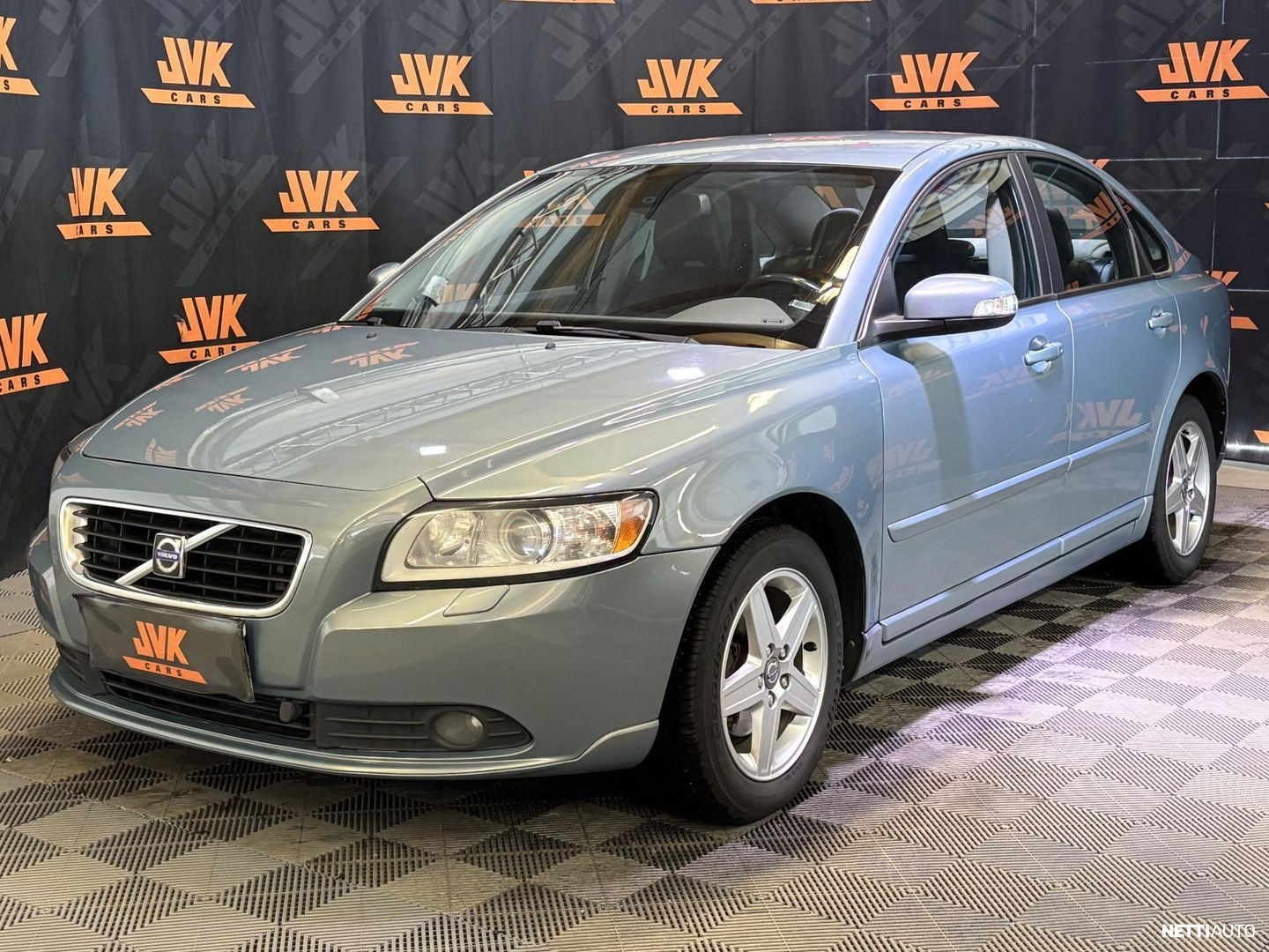 Volvo S40