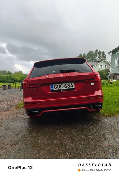 Volvo V60 2022, kuva 4/11