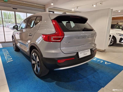 Volvo XC40 2024, photo 4/10