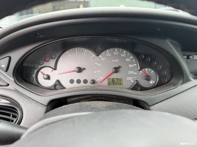 Ford Focus 1.6 2004, photo 8/8