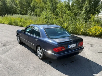 Mercedes-Benz E 280 4MATIC Elegance A 1999, photo 4/13