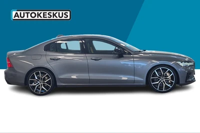 Volvo S60 2020, photo 5/29