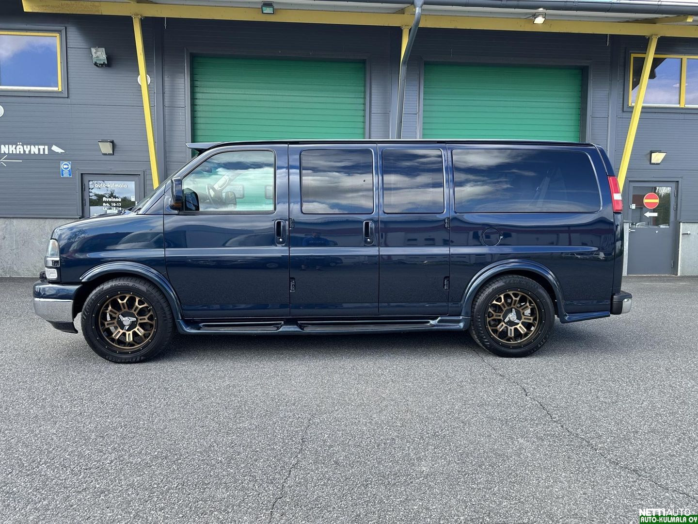 Chevrolet Express 1500