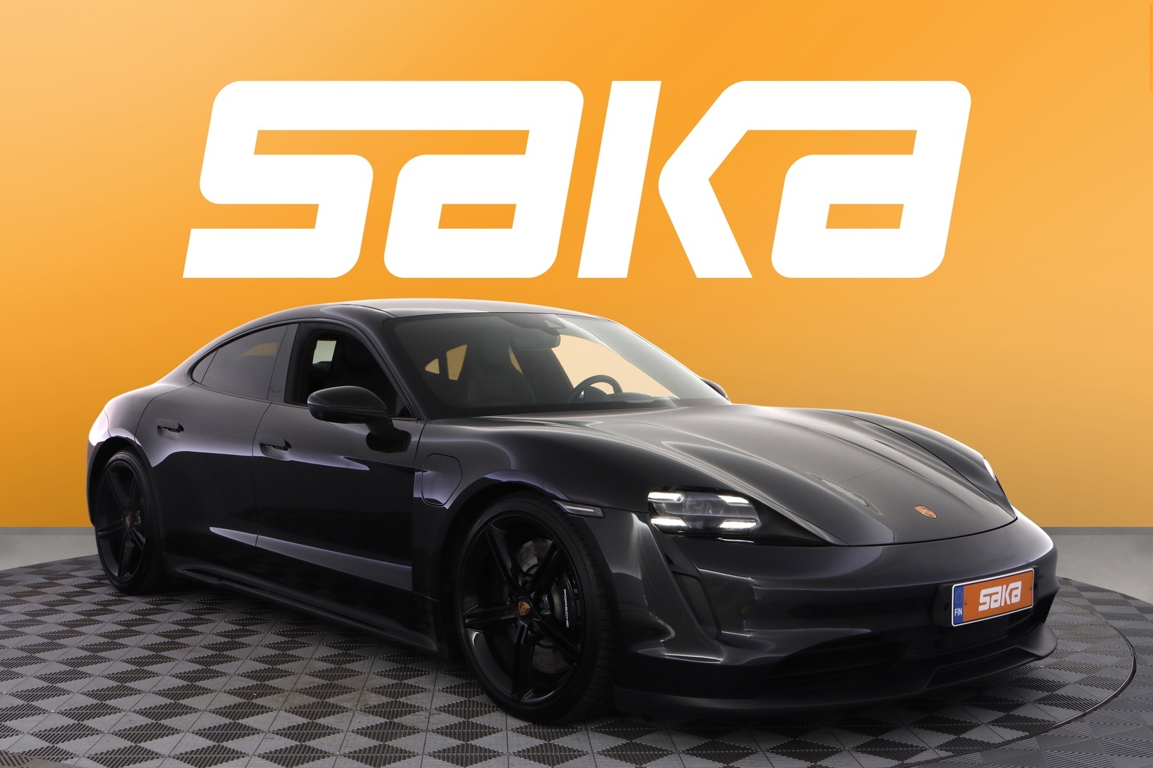 Porsche Taycan 4S