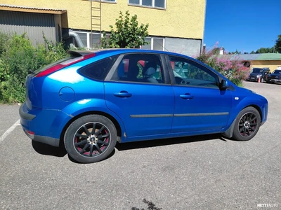 Ford Focus 2005, photo 2/7