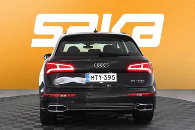 Audi Q5 2020, photo 7/28