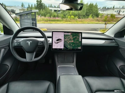 Tesla Model 3 Standard Range Plus 2021, photo 5/7
