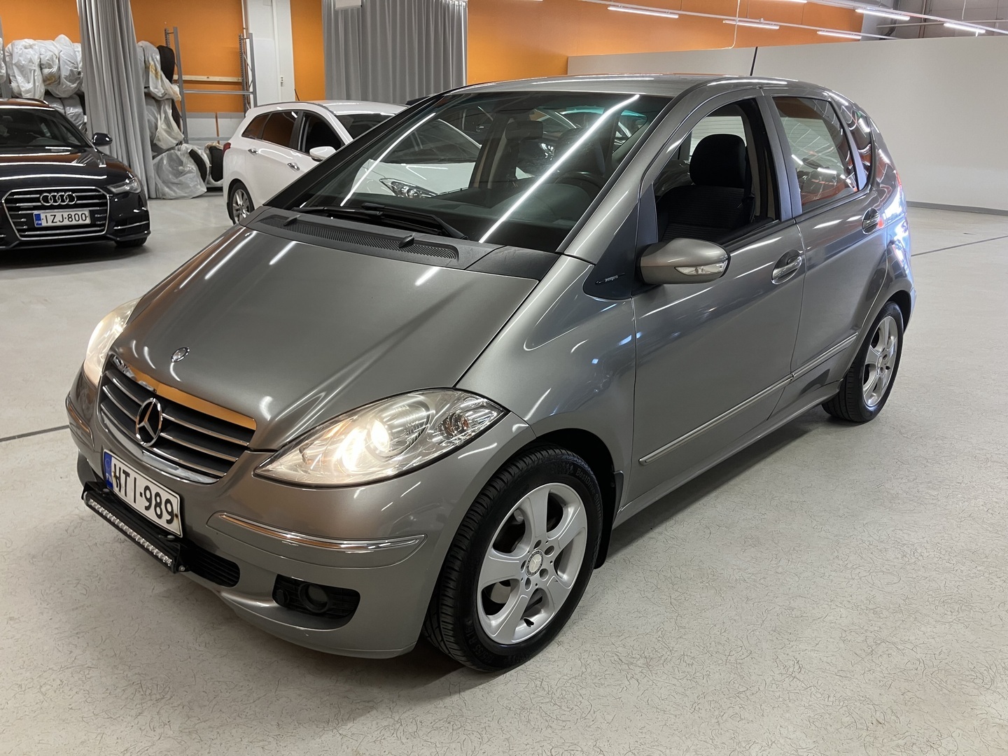 Mercedes-Benz A