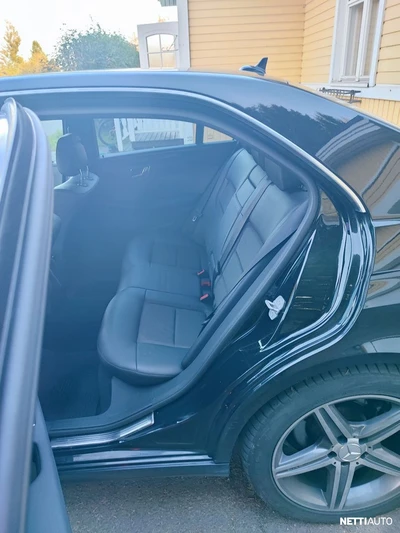 Mercedes-Benz E CDI 2009, kuva 6/8