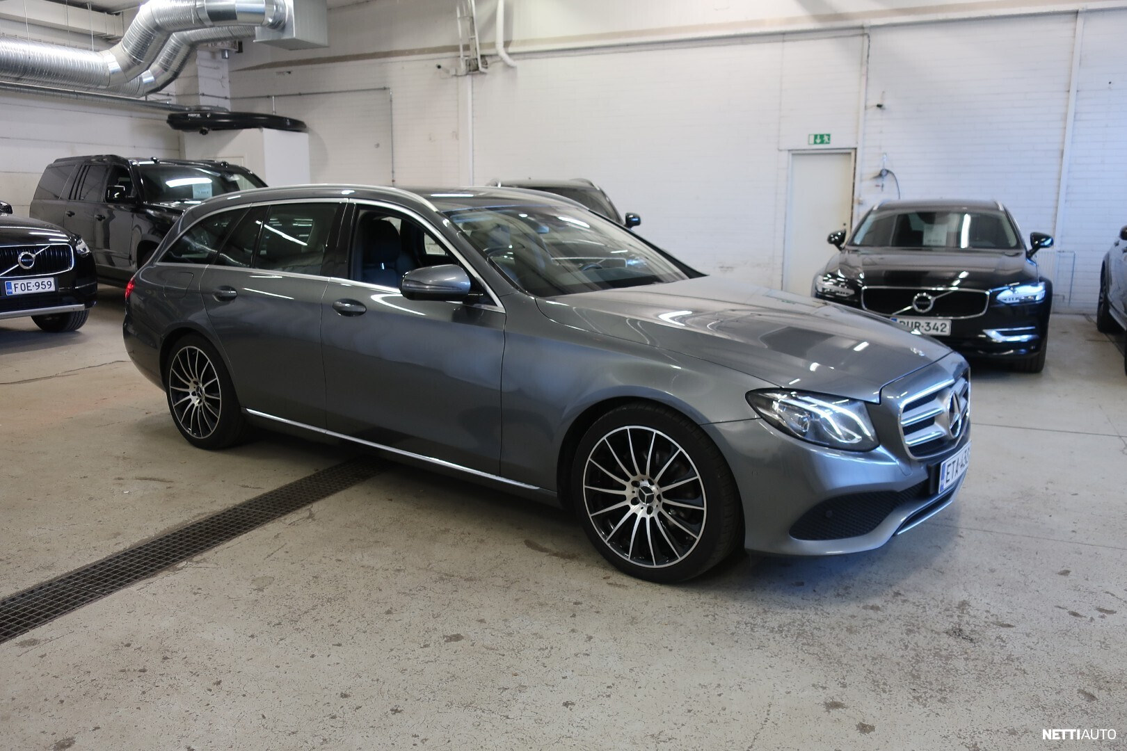 Mercedes-Benz E