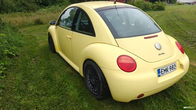 Volkswagen New Beetle 1.8 bensa turbo 2000, kuva 3/9