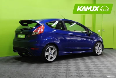 Ford Fiesta 2013, photo 4/26