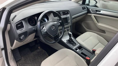 Volkswagen Golf 2015, photo 5/5