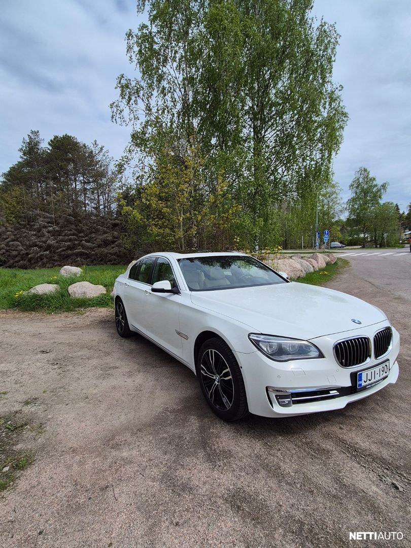 BMW 740