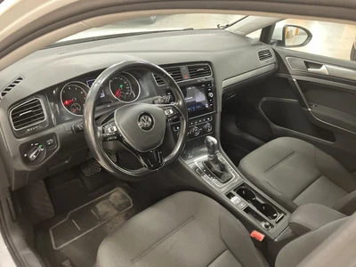 Volkswagen Golf 2017, photo 3/4