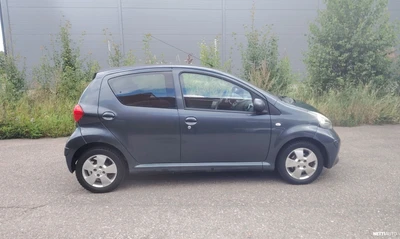Toyota Aygo 1.0 5-ov 2008, kuva 4/28