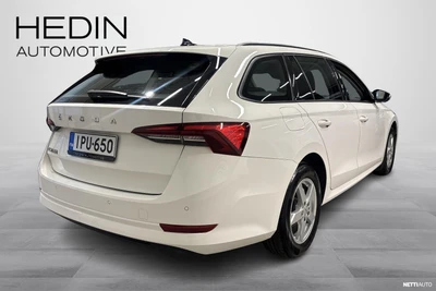 Skoda Octavia 2022, kuva 2/10
