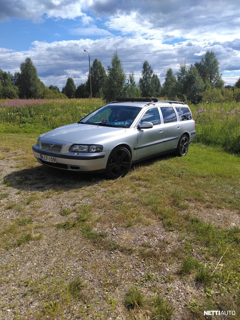 Volvo V70