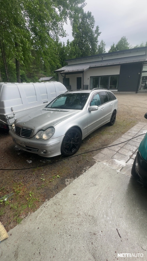 Mercedes-Benz C