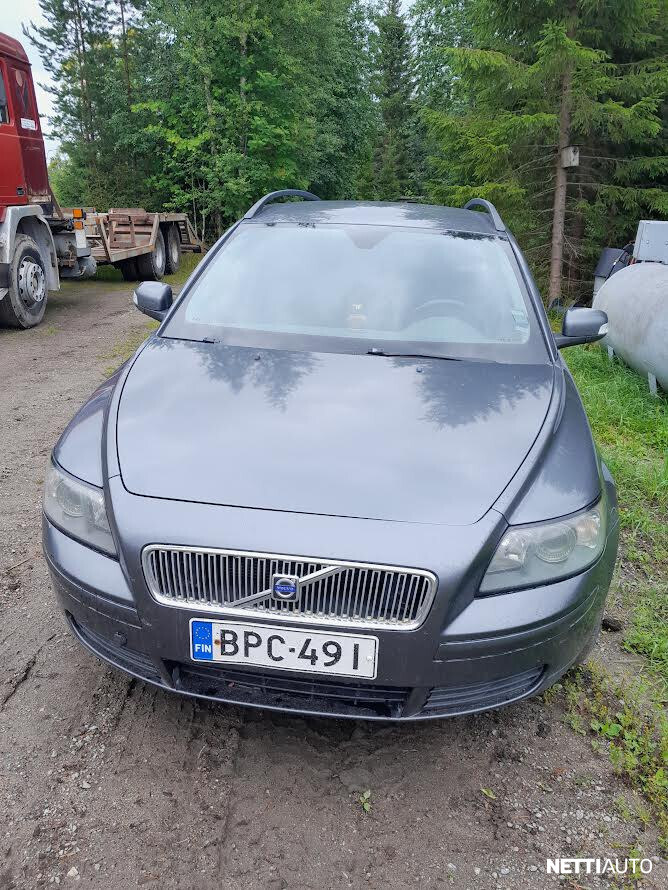 Volvo V50