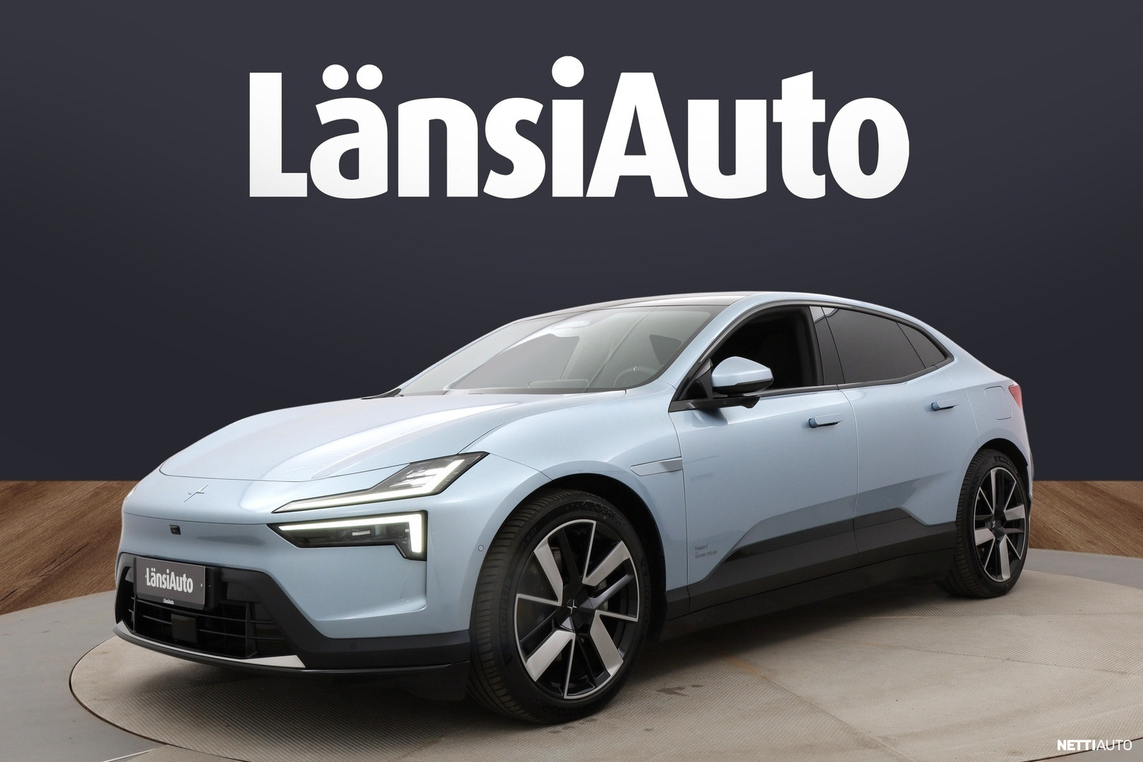 Polestar 4