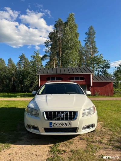 Volvo V70 D5 AWD Momentum aut 2009, kuva 7/9