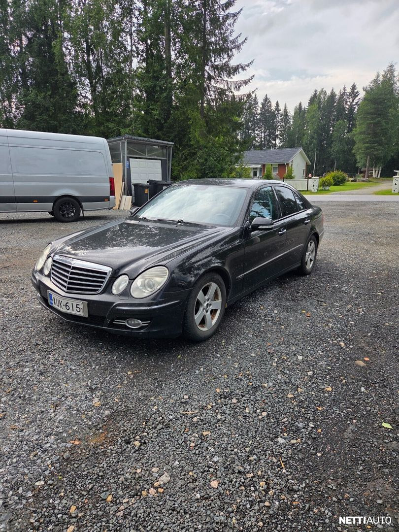 Mercedes-Benz E