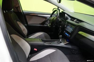 Toyota Avensis 2018, kuva 5/11