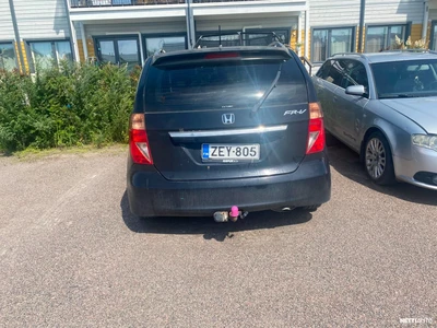 Honda FR-V 2007, kuva 2/9