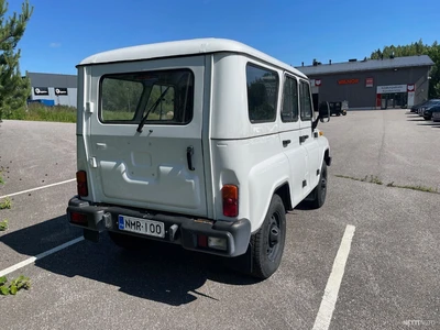 UAZ 452E SÄHKÖ MW Motors Spartan EV 2022, photo 3/3