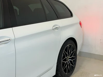 BMW 520 Touring M-sport 2016, photo 2/38