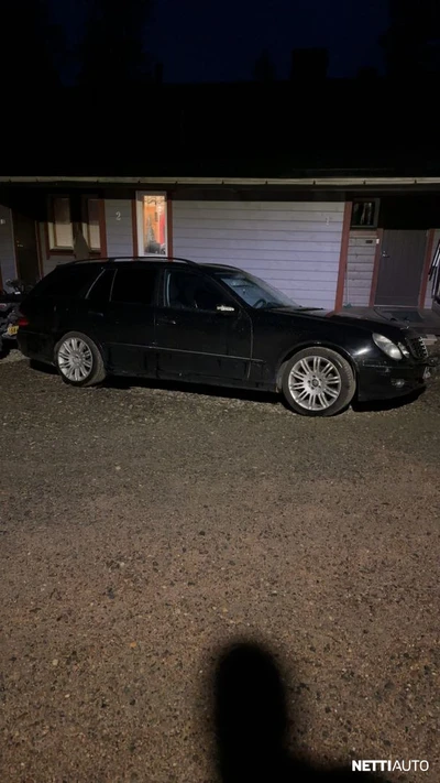 Mercedes-Benz E 270 CDI 2003, photo 2/10