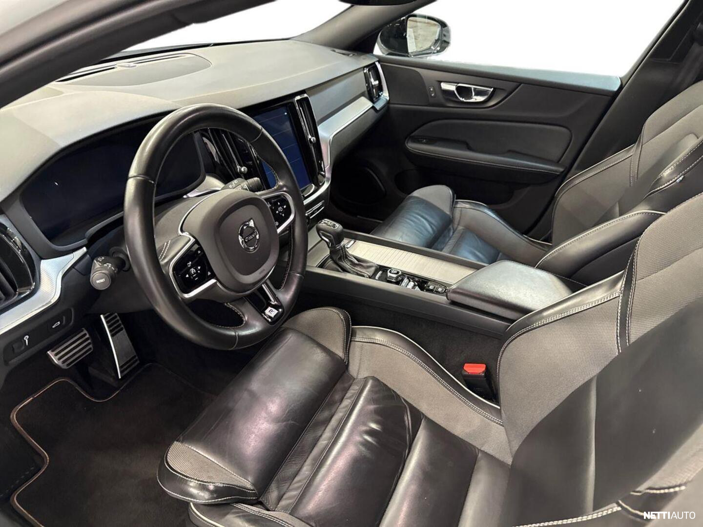 Volvo V60 2020, kuva 7/33