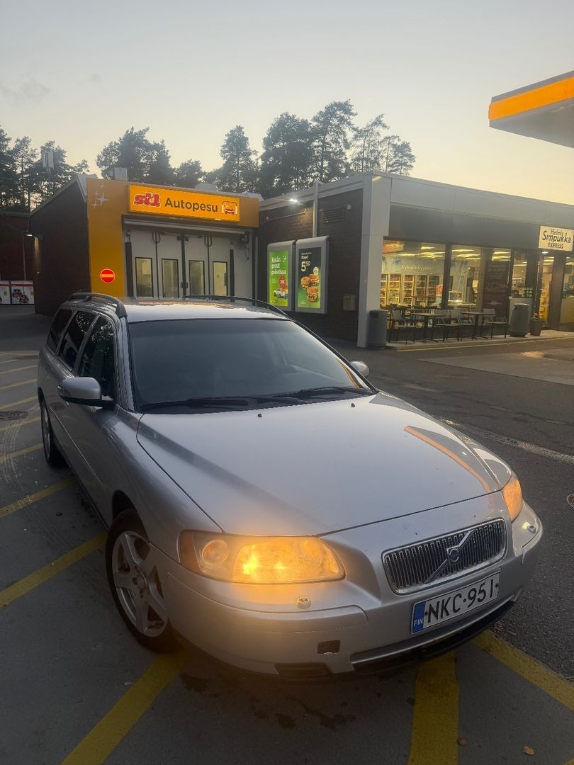 Volvo V70
