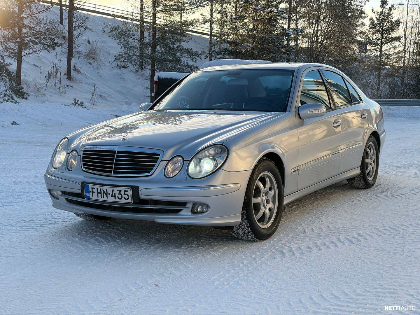 Mercedes-Benz E