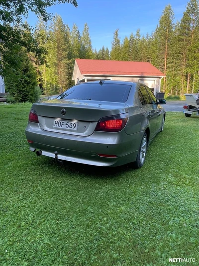 BMW 530 2005, photo 2/4