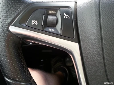 Opel Astra 2010, kuva 6/15