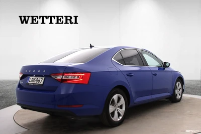 Skoda Superb 2022, photo 5/32