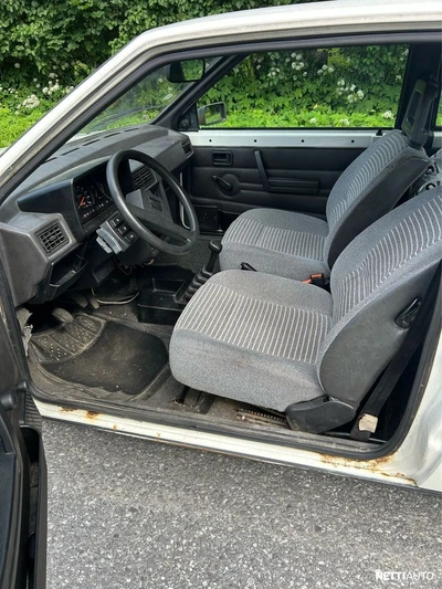 Seat Ibiza 1988, kuva 4/5