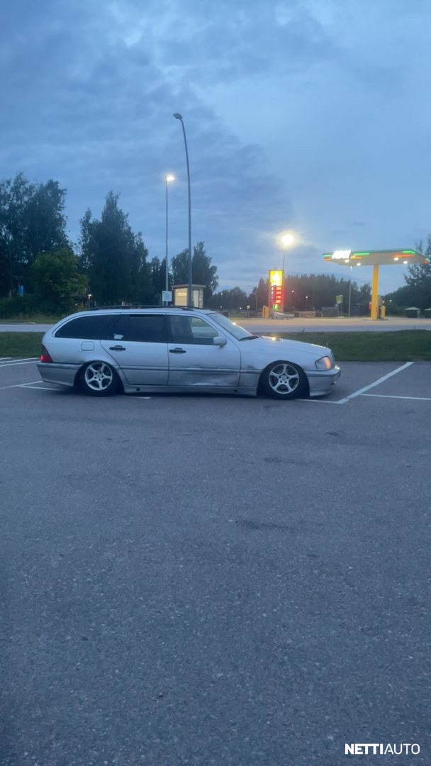 Mercedes-Benz C