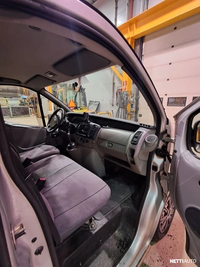 Renault Trafic 2009, kuva 5/7
