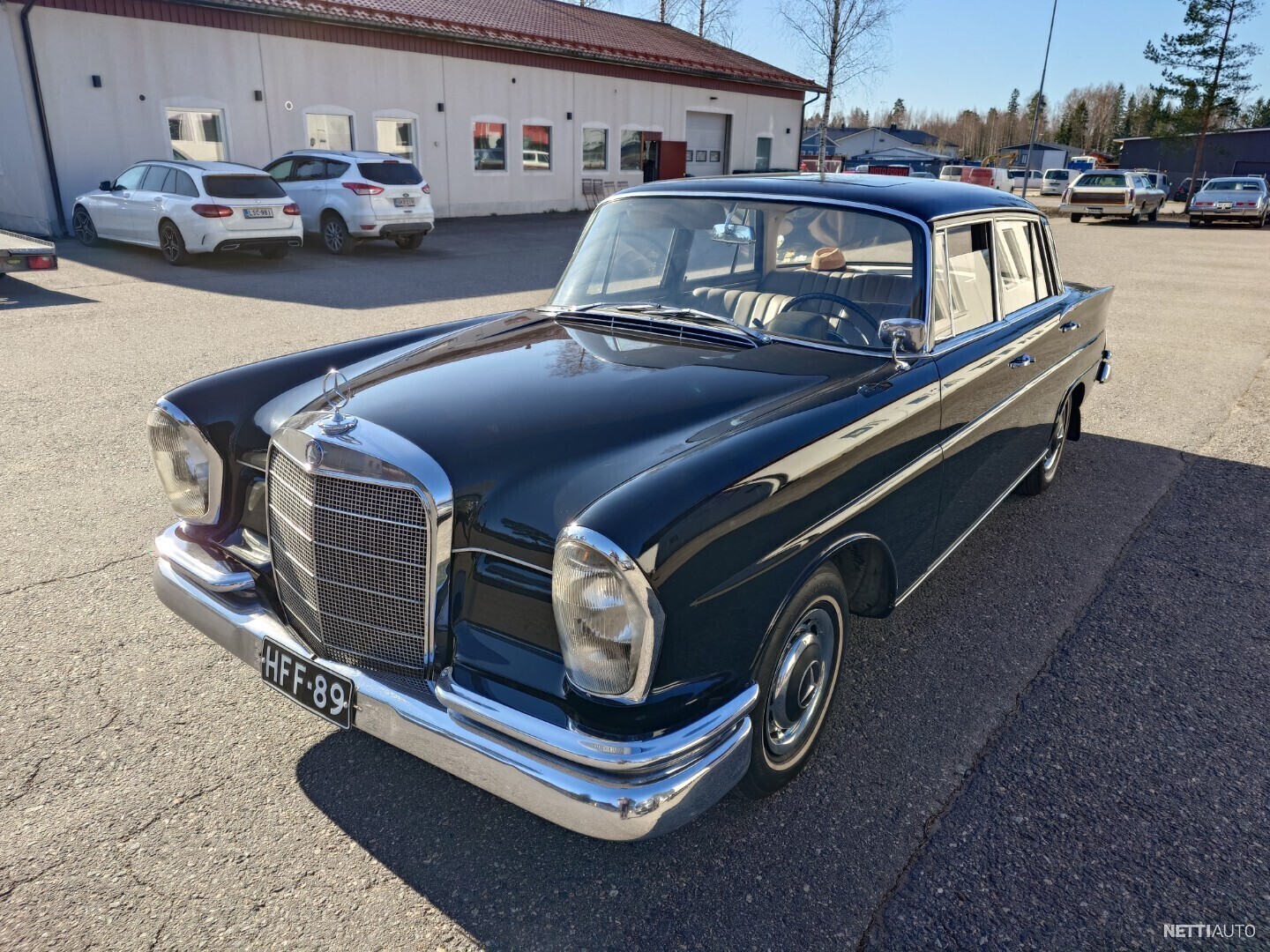 Mercedes-Benz S