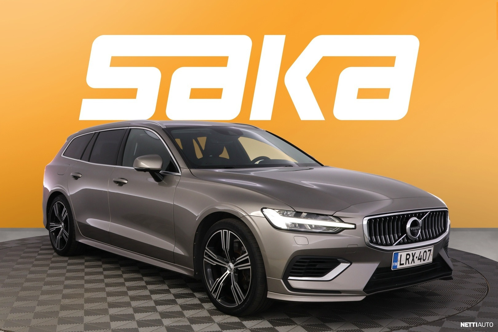 Volvo V60 T8 TwE AWD Inscription Styling Kit aut
