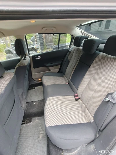 Renault Megane 2004, kuva 6/10