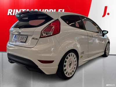 Ford Fiesta Van 2017, photo 7/21