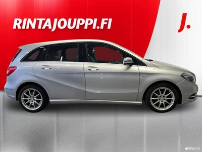 Mercedes-Benz B 2012, photo 6/38