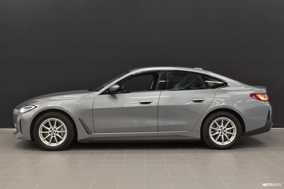 BMW i4 2023, photo 2/24